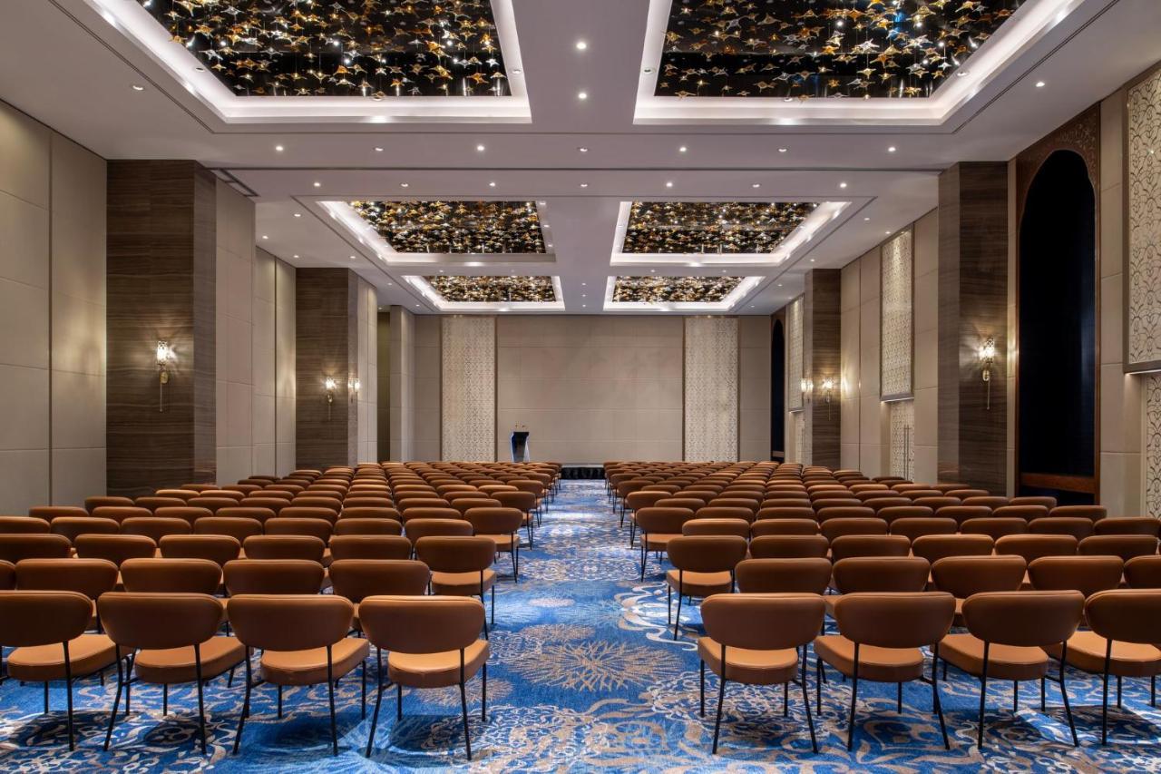 Abesq Doha Hotel And Residences, An Ihg Hotel المظهر الخارجي الصورة The ballroom