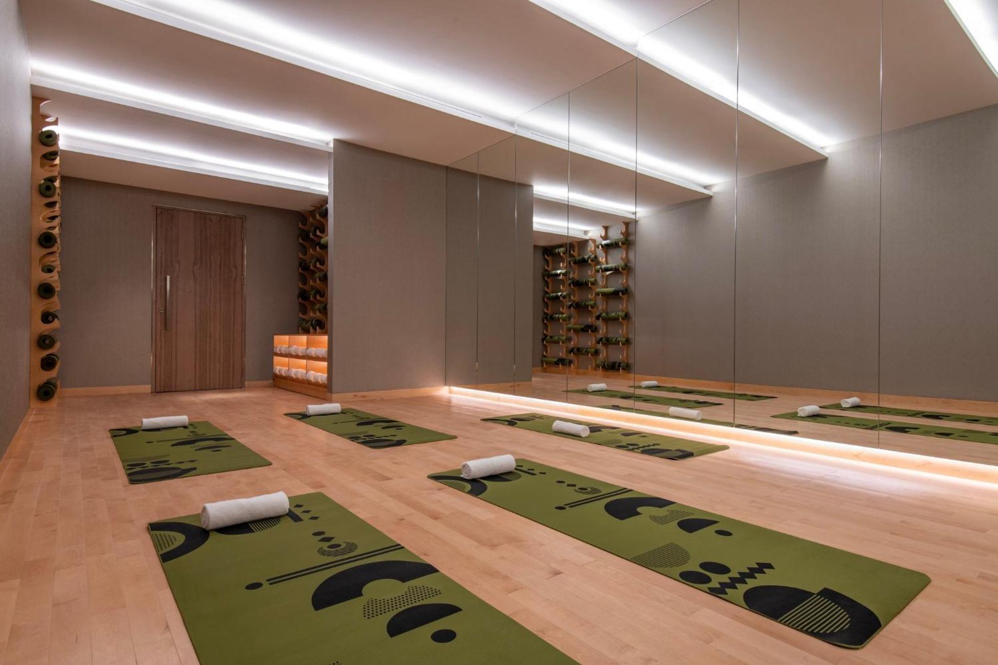 Abesq Doha Hotel And Residences, An Ihg Hotel المظهر الخارجي الصورة The Yoga Room