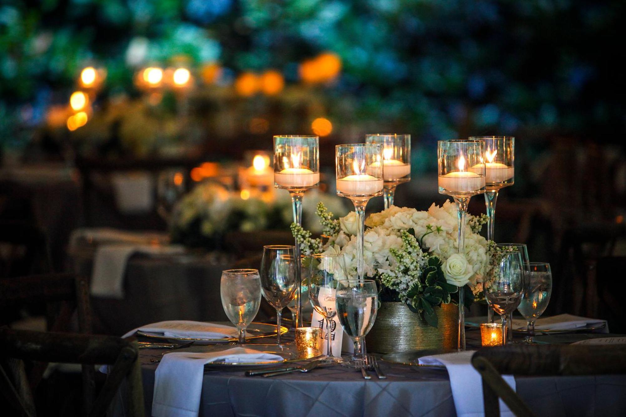 Abesq Doha Hotel And Residences, An Ihg Hotel المظهر الخارجي الصورة A table at a wedding reception